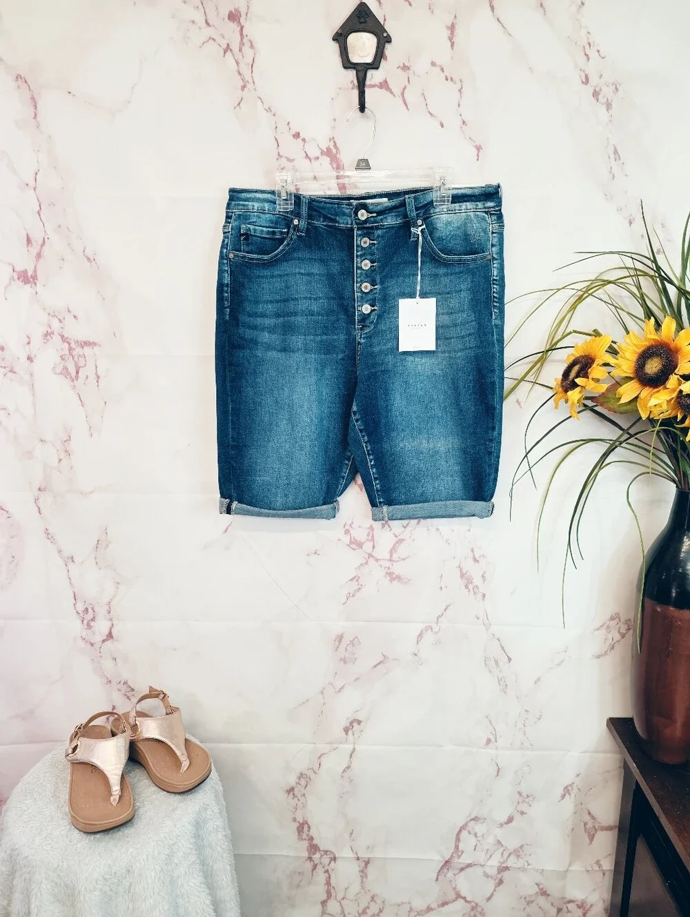 Kancan Hi Rise Cuffed Bermuda Denim Shorts Plus Size 18W NWT Button Fly
